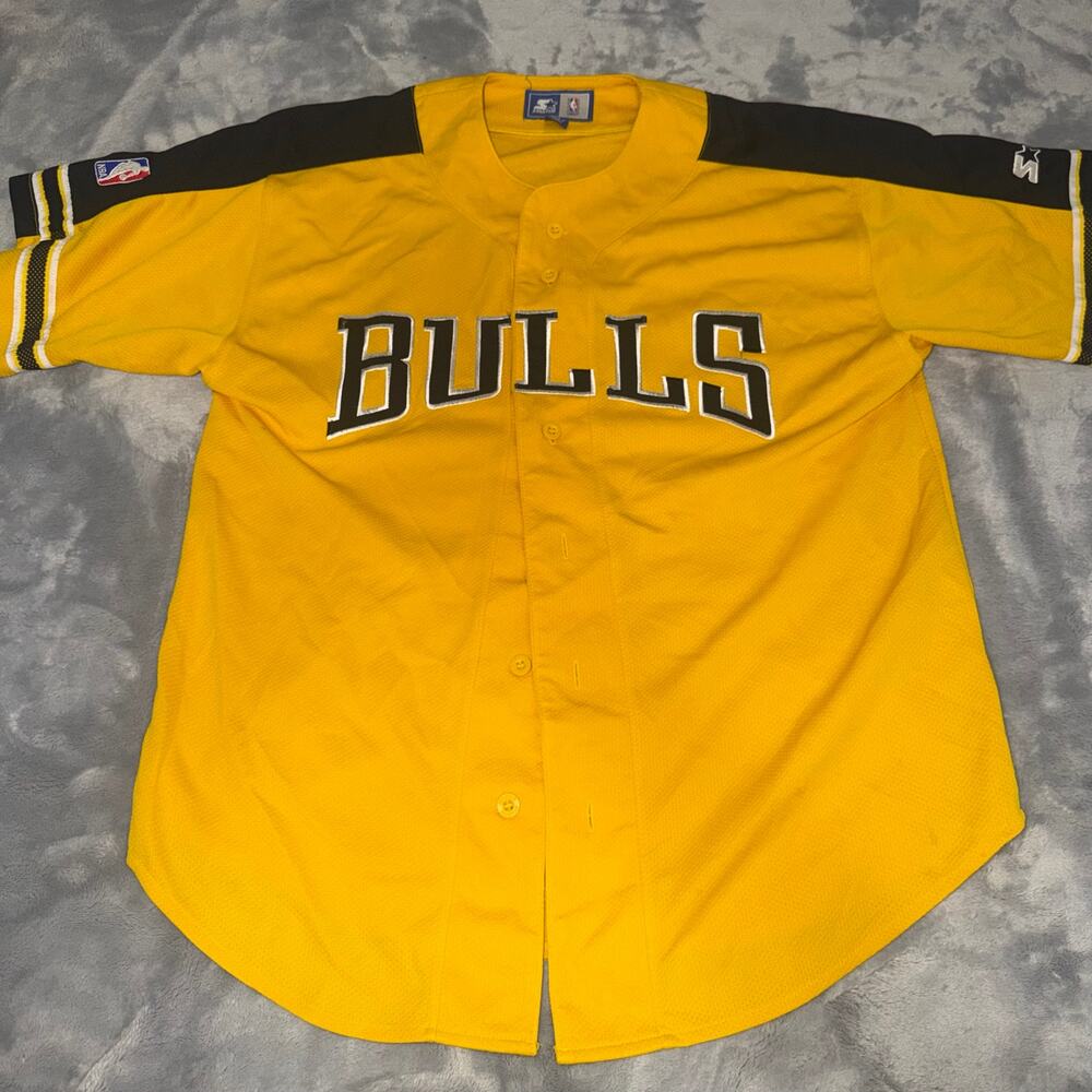 Starter Chicago Bulls Yellow Button Jersey Men’s M NBA Starter
